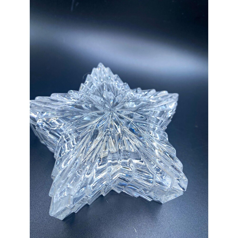 Vintage American Crystal 24% Lead Crystal Star Shaped Trinket Jewelry Box USA
